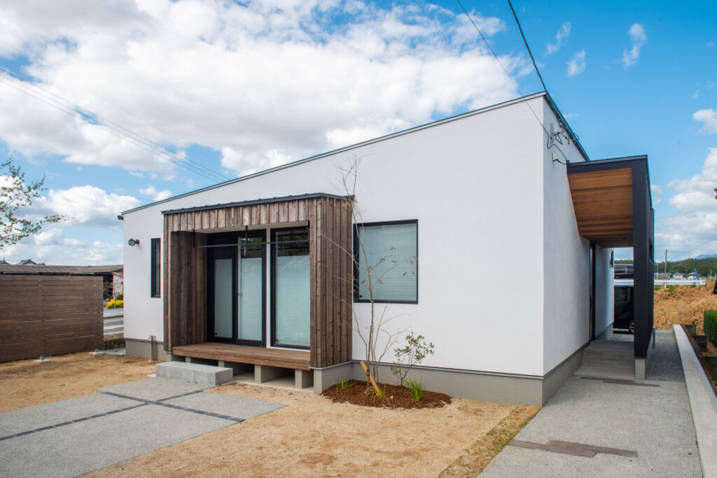 癒しの陽光が照らす家