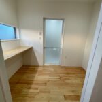 387a170dbb2681e24f2b128b52d4c6b0-rotated