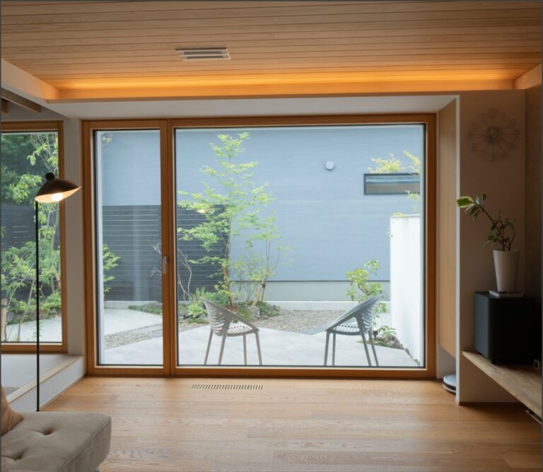 外気温35℃の猛暑でも快適な平屋モデルハウス